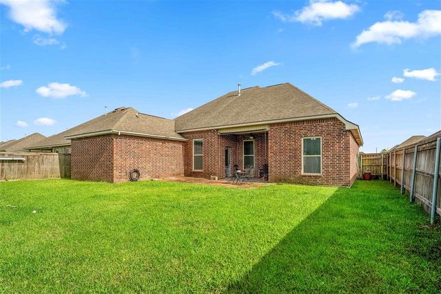 1927 Calvin Court, Lake Charles, LA 70607