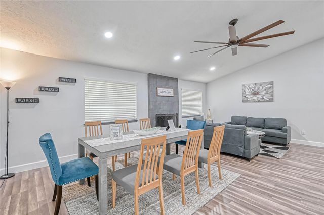 11618 Corona Lane, Houston, TX 77072