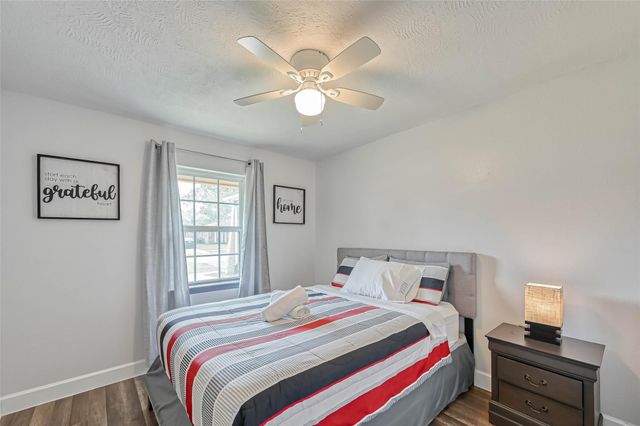 11618 Corona Lane, Houston, TX 77072