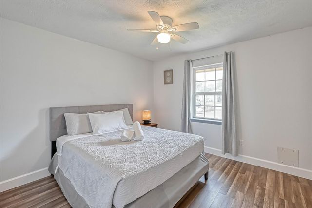 11618 Corona Lane, Houston, TX 77072