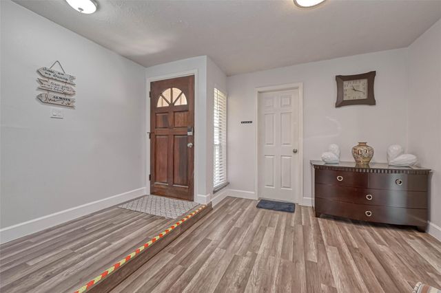 11618 Corona Lane, Houston, TX 77072