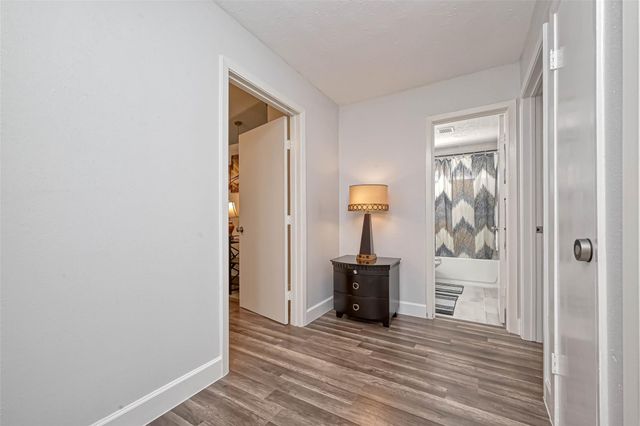 11618 Corona Lane, Houston, TX 77072