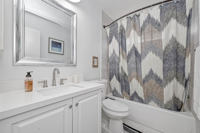 11618 Corona Lane, Houston, TX 77072