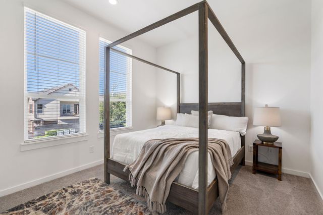 1215 Sampson Street, Houston, TX 77003