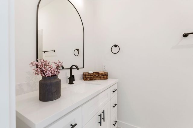 1215 Sampson Street, Houston, TX 77003