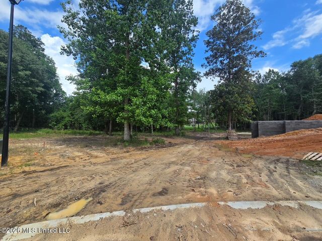 5516 Maluhia Cv, Diamondhead, MS 39525