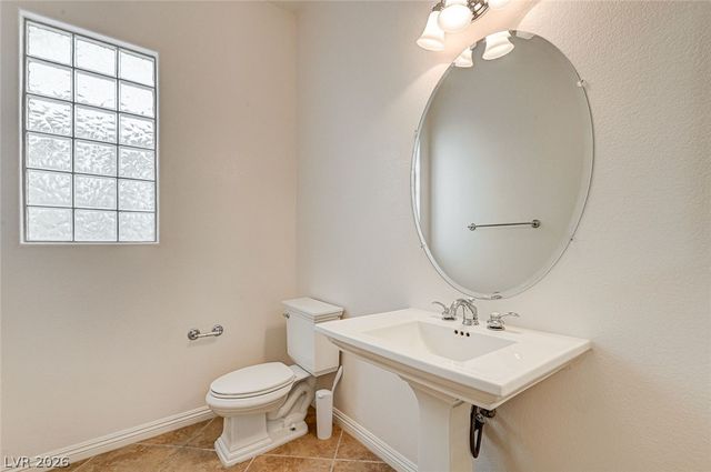 9205 Whitekirk Place, Las Vegas, NV 89145