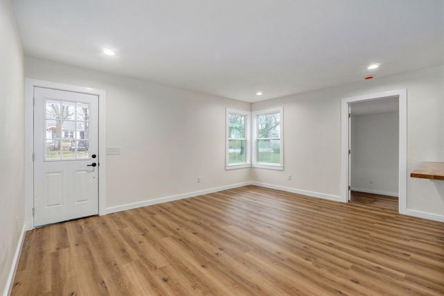 816 W Ildereen Street, Springfield, MO 65807