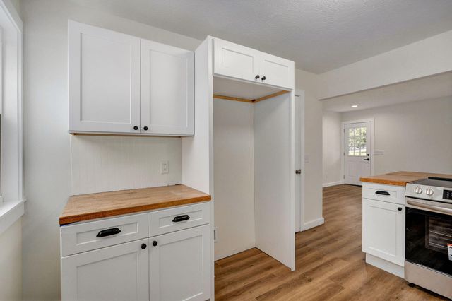 816 W Ildereen Street, Springfield, MO 65807