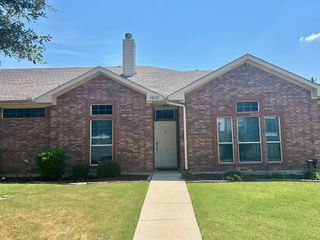 1610 Poinsettia Boulevard, Denton, TX 76208