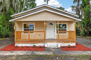 708 MADISON STREET, Palatka, FL 32177
