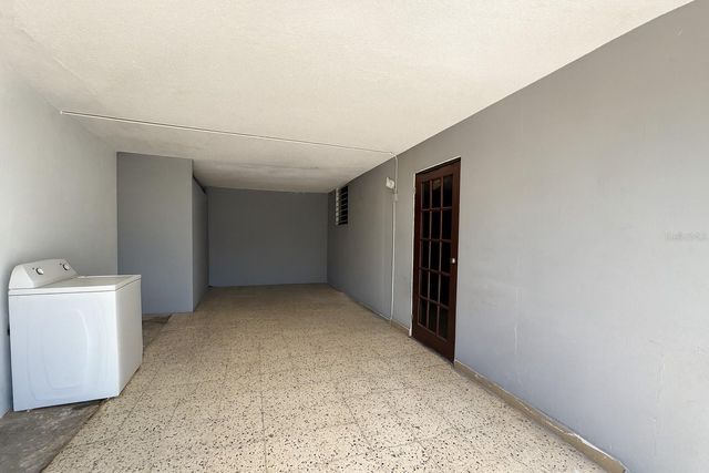 G4 7TH ST., CASTELLANA GARDENS DEV., Carolina, PR 00983