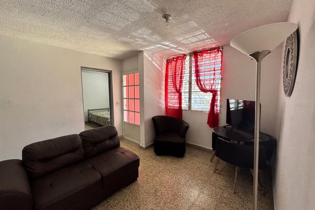 G4 7TH ST., CASTELLANA GARDENS DEV., Carolina, PR 00983