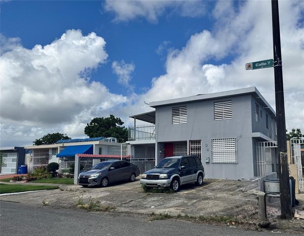 G4 7TH ST., CASTELLANA GARDENS DEV., Carolina, PR 00983