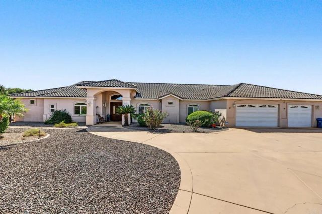 11690 Minneola Circle, Valley Center, CA 92082