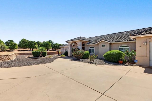 11690 Minneola Circle, Valley Center, CA 92082
