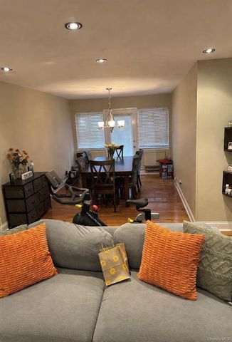 111 Woodland Hills Road, White Plains, NY 10603