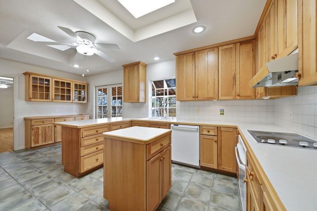 405 Ridgewood RD, Austin, TX 78746