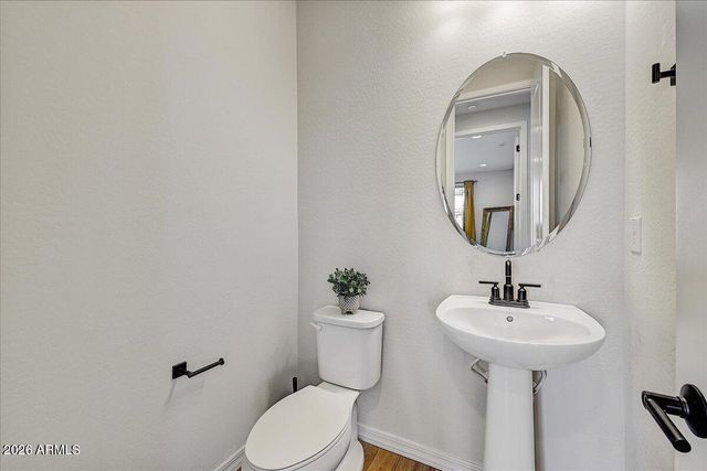 19892 W BADGETT Lane, Litchfield Park, AZ 85340