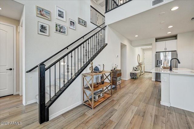 19892 W BADGETT Lane, Litchfield Park, AZ 85340