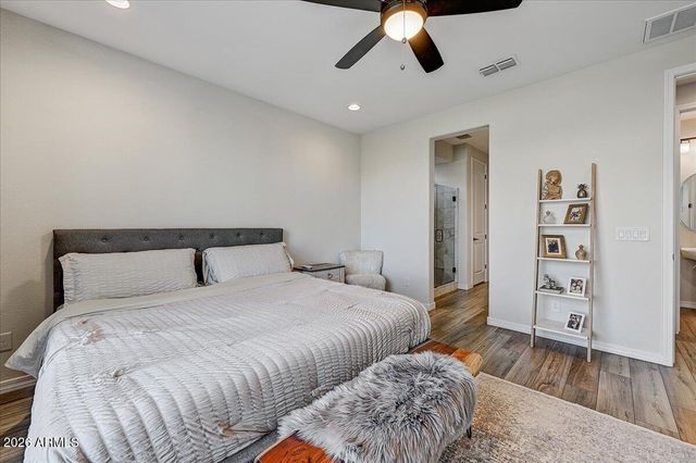 19892 W BADGETT Lane, Litchfield Park, AZ 85340