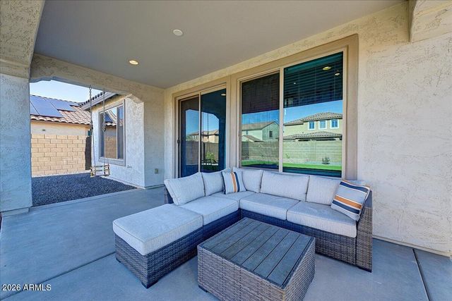 19892 W BADGETT Lane, Litchfield Park, AZ 85340