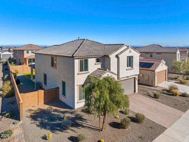 19892 W BADGETT Lane, Litchfield Park, AZ 85340