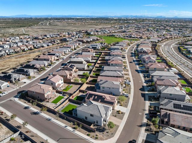 19892 W BADGETT Lane, Litchfield Park, AZ 85340