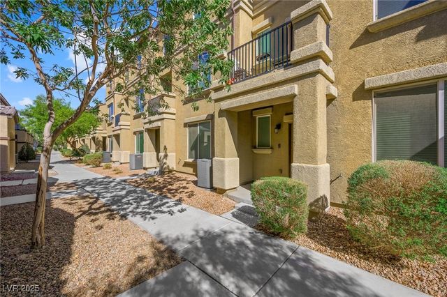 4533 Townwall Street, Las Vegas, NV 89115