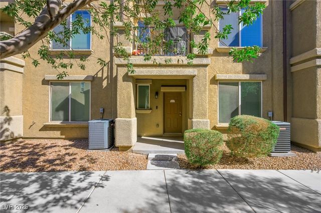 4533 Townwall Street, Las Vegas, NV 89115