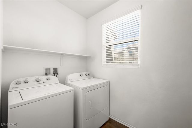 4533 Townwall Street, Las Vegas, NV 89115