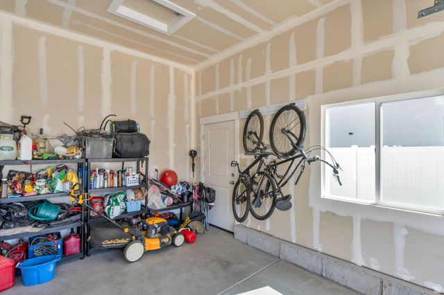 2664 W MAPLE ST, Mapleton, UT 84664