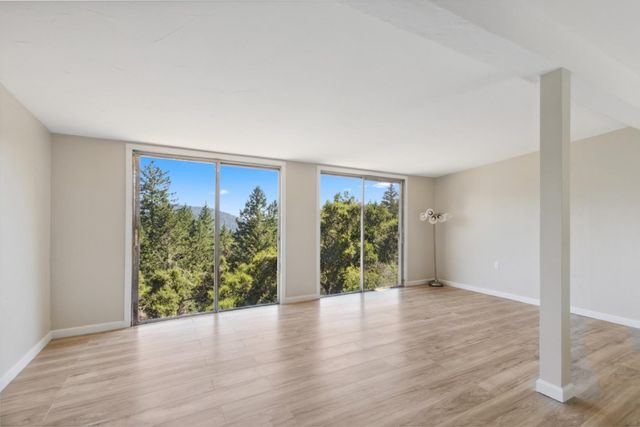 520 Laguna Creek, Los Gatos, CA 95033