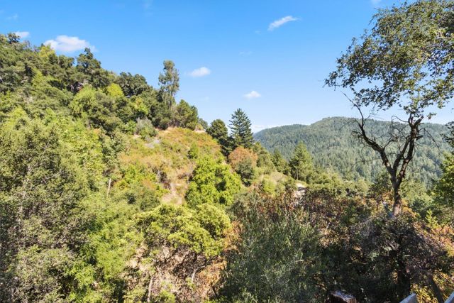 520 Laguna Creek, Los Gatos, CA 95033