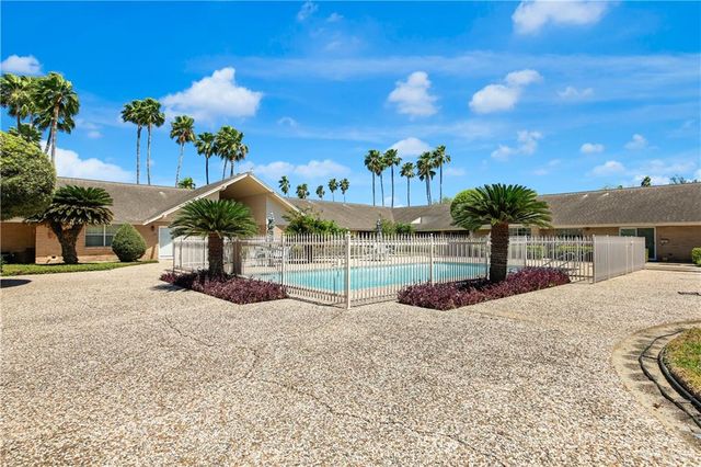 601 Hibiscus Avenue 16, Mcallen, TX 78501