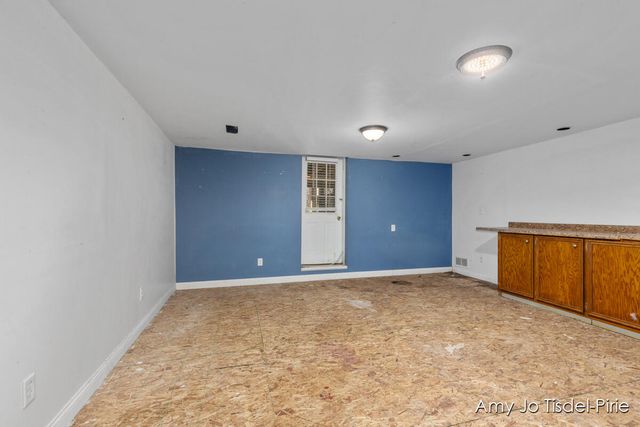 811 Branch Street, Ionia, MI 48846