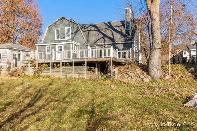 811 Branch Street, Ionia, MI 48846