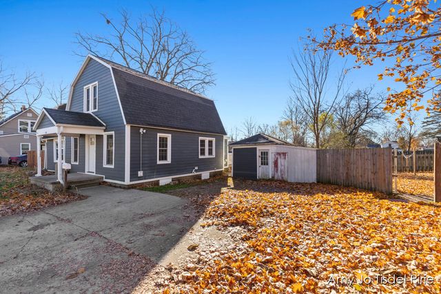 811 Branch Street, Ionia, MI 48846