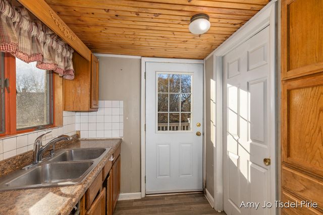 811 Branch Street, Ionia, MI 48846