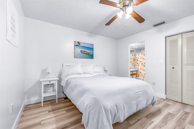 6077 113TH STREET 621, Seminole, FL 33772