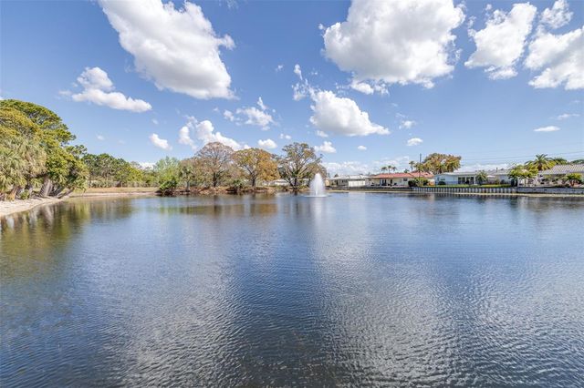 6077 113TH STREET 621, Seminole, FL 33772