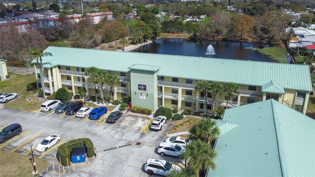 6077 113TH STREET 621, Seminole, FL 33772