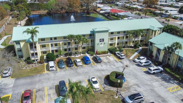 6077 113TH STREET 621, Seminole, FL 33772