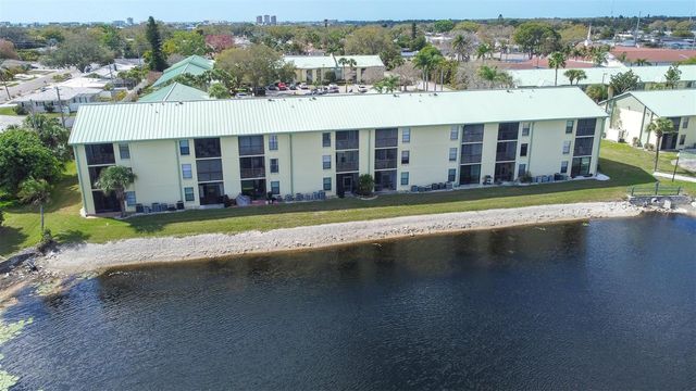 6077 113TH STREET 621, Seminole, FL 33772