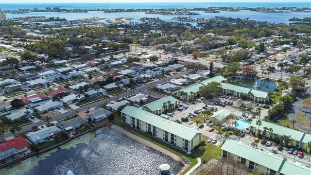 6077 113TH STREET 621, Seminole, FL 33772