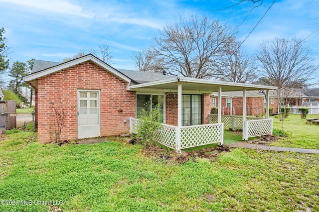 2117 Ms Valley, Southaven, MS 38671