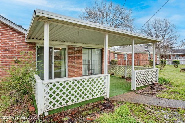 2117 Ms Valley, Southaven, MS 38671