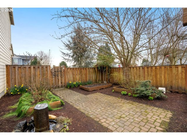 52183 Se TUSSING Way, Scappoose, OR 97056