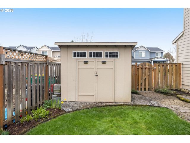 52183 Se TUSSING Way, Scappoose, OR 97056