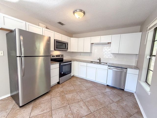 817 Timbers Drive, Mobile, AL 36695